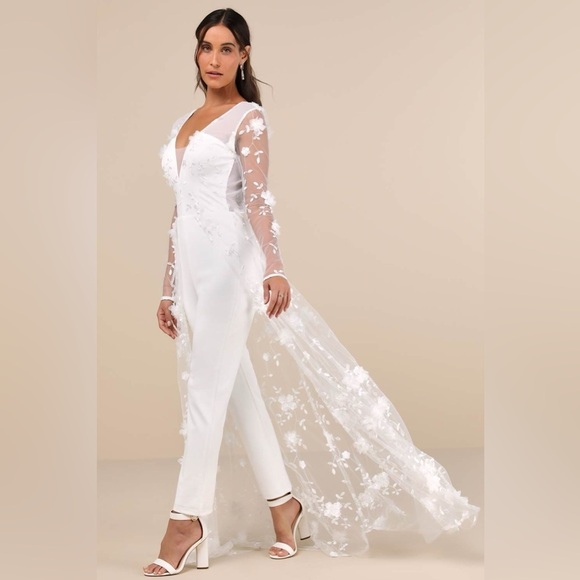 LULU’S IMMACULATE FAVORITE MESH EMBROIDERED CAPE JUMPSUIT - Picture 3 of 17